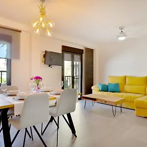 Sunshine Vista Al Compas Apartment