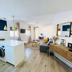 Charming In The Wonders Of Apartment